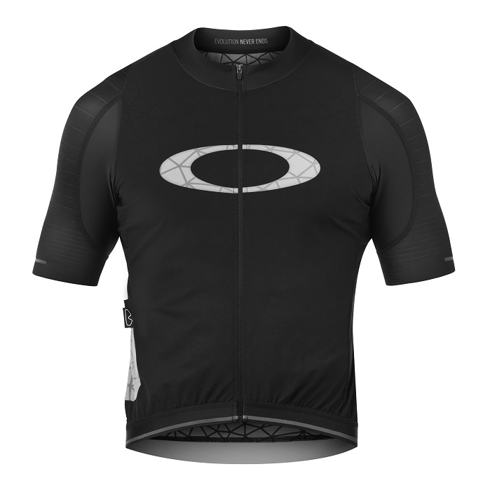 Oakley and Bioracer launch G+ cycling jersey